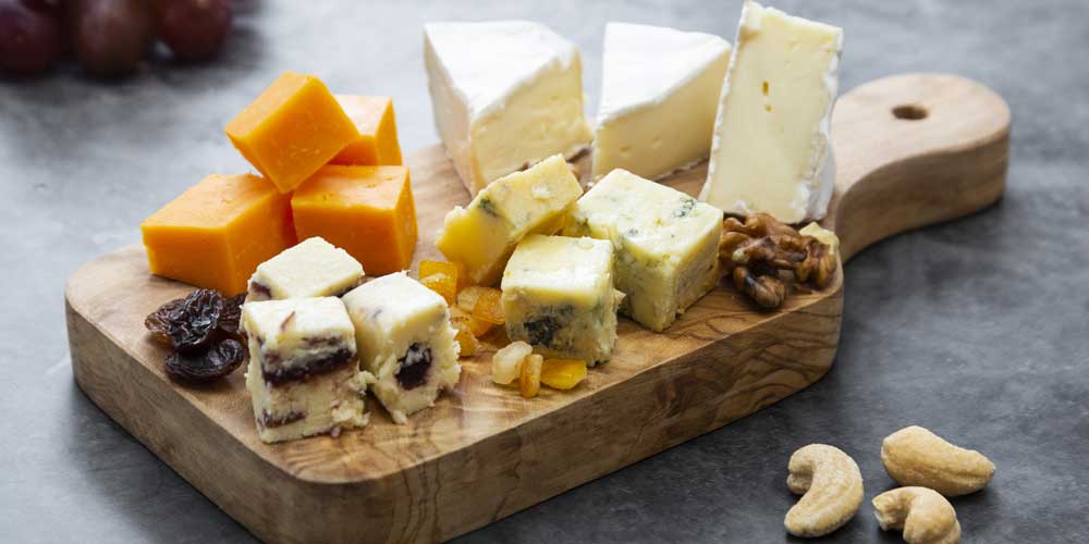 Delicious Cheese tasting Hunter Valley with Classic Tours